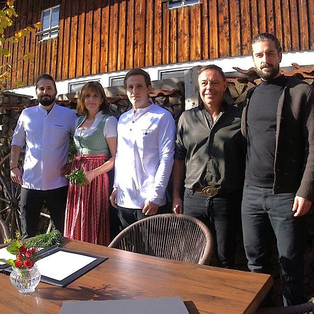 Landhotel Und Gasthof Kirchberger Wildsteig Buitenkant foto