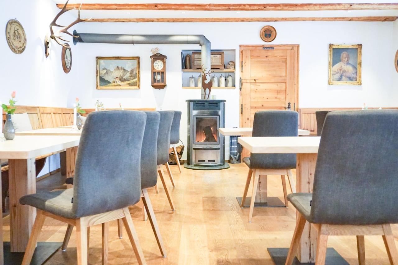 Landhotel Und Gasthof Kirchberger Wildsteig Buitenkant foto
