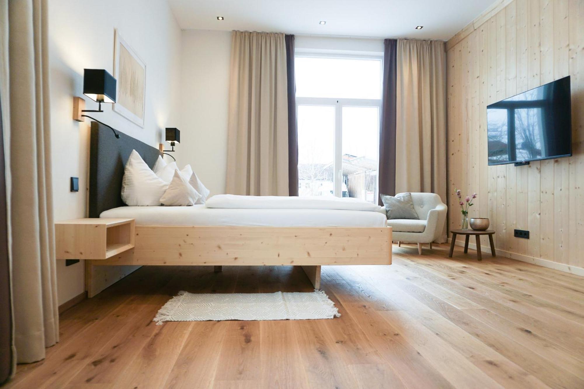 Landhotel Und Gasthof Kirchberger Wildsteig Kamer foto