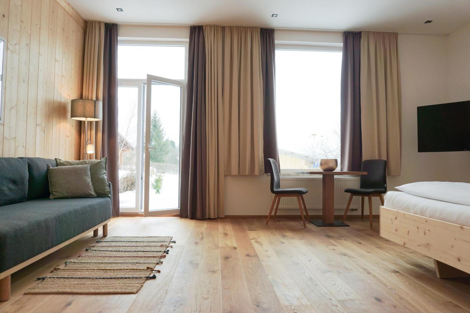 Landhotel Und Gasthof Kirchberger Wildsteig Kamer foto