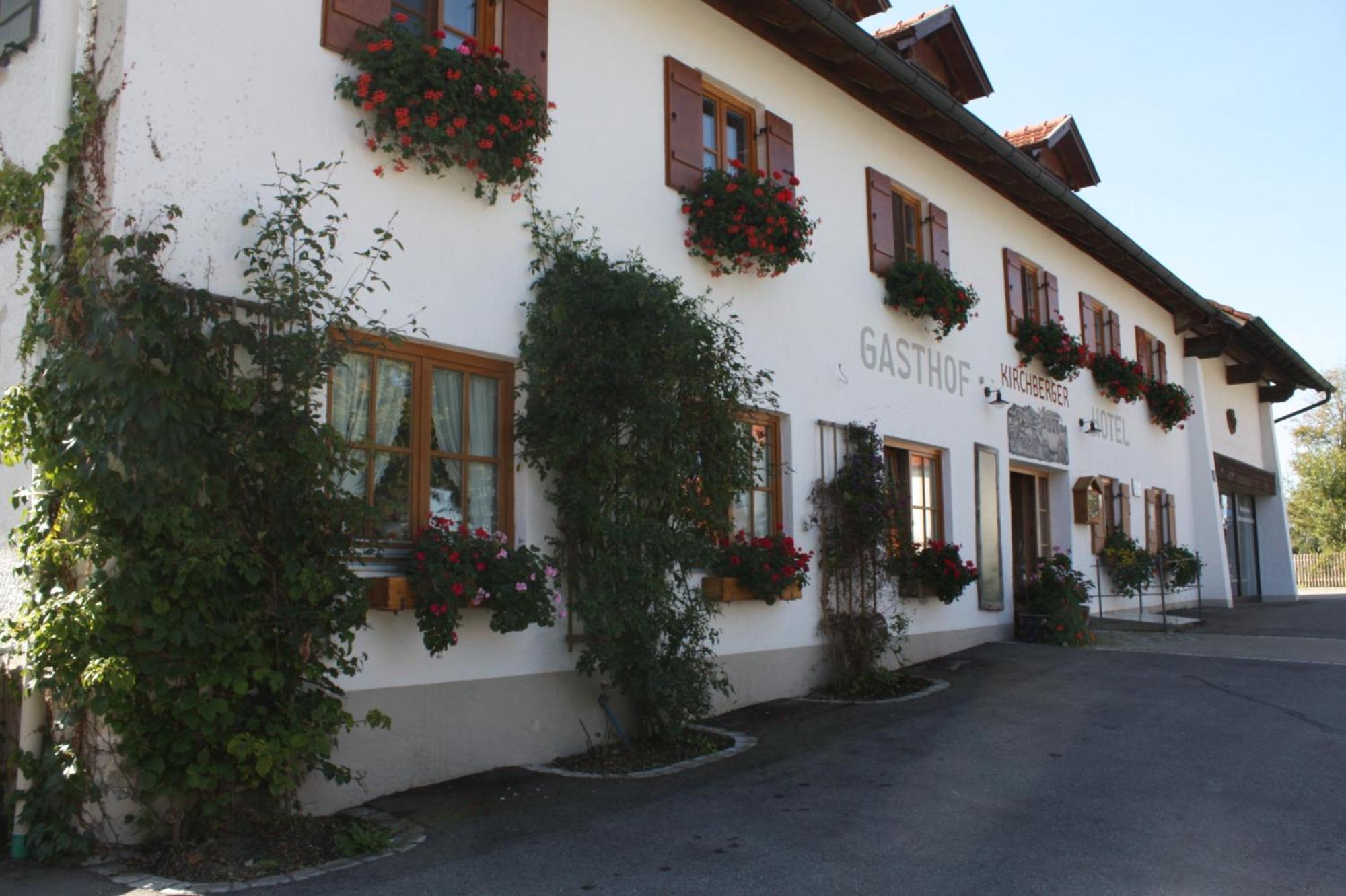 Landhotel Und Gasthof Kirchberger Wildsteig Buitenkant foto